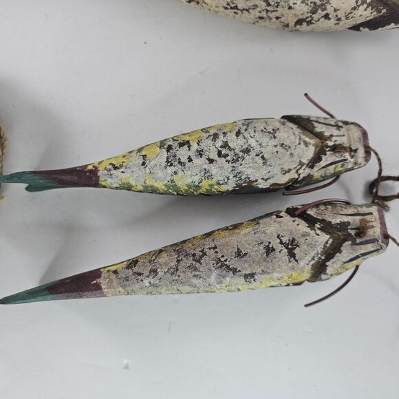 Handcrafted Wooden Catfish String Wall Hanging Decor Carved Folk Art - Picture 12 of 12